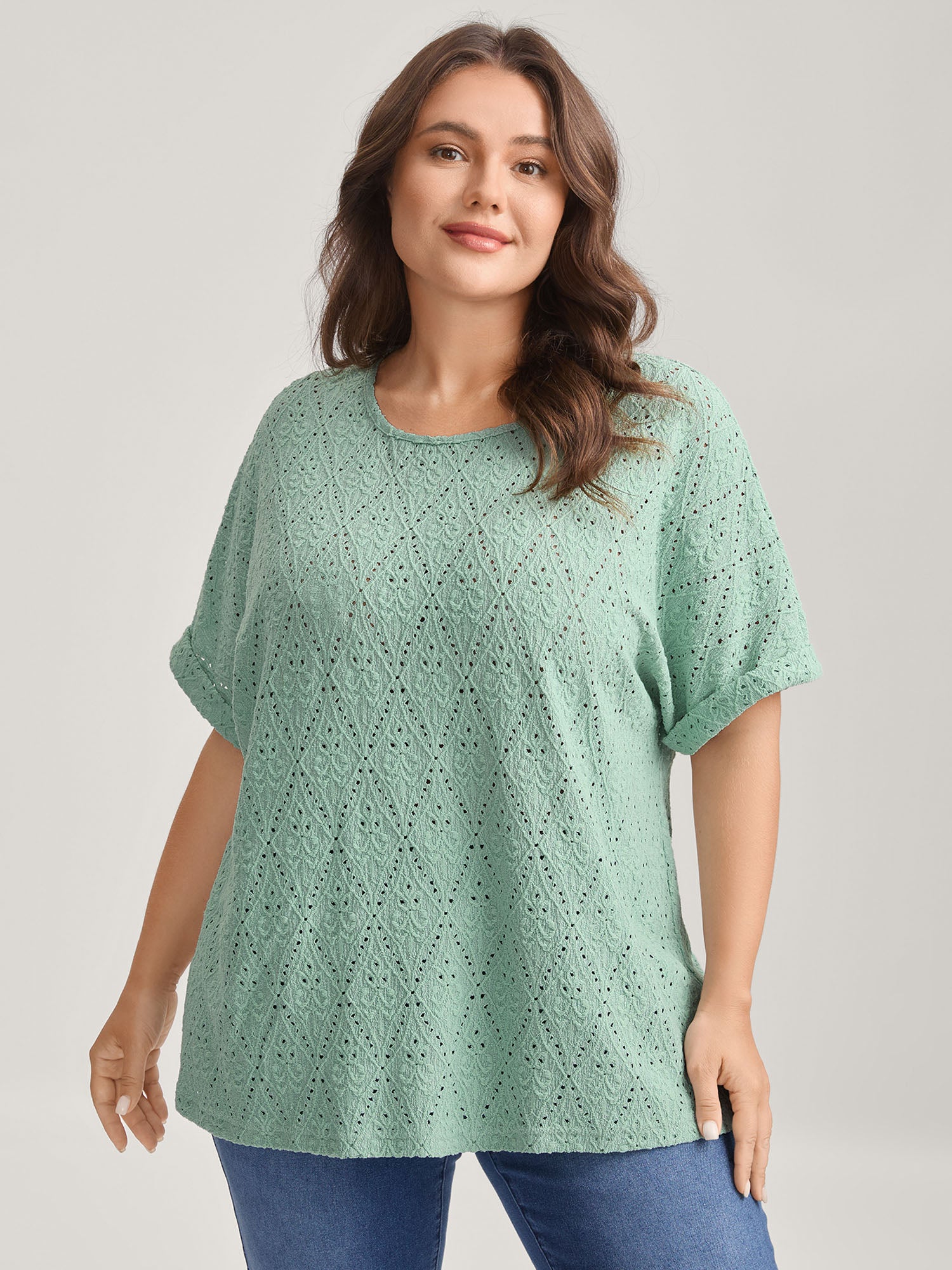 Textured Round Neck Solid Knit Top
