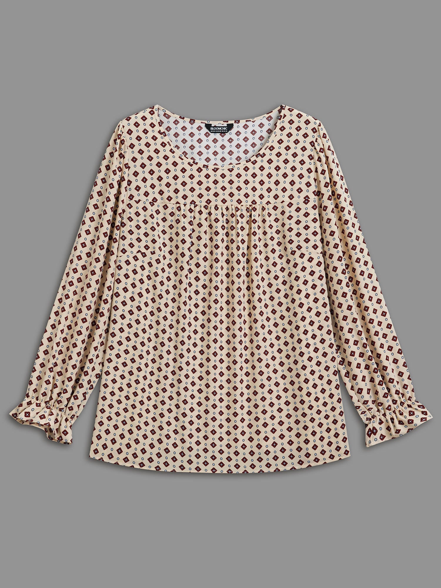 Round Neck Geometric Print Pleated Blouse