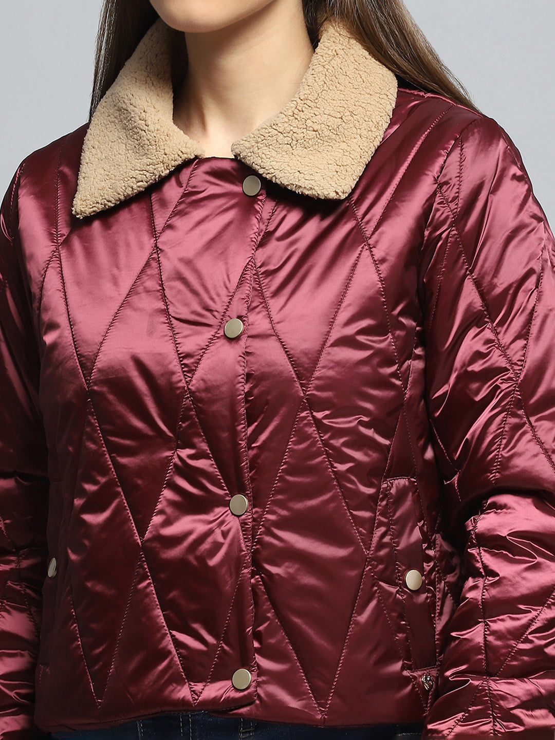 Women Maroon Solid Collar Full Sleeve Jacket