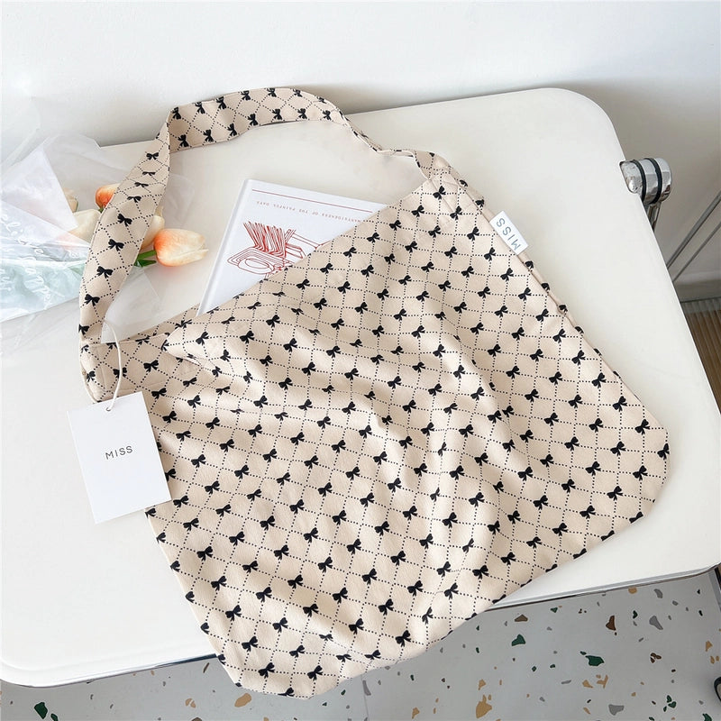 Women's Medium Polyester Flower Leopard Sexy Pillow Shape Open Underarm Bag