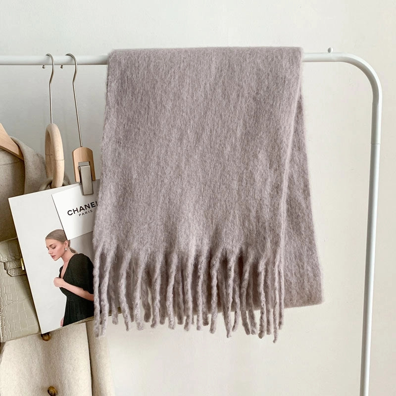 Women's Minimalist Solid Color Imitation Cashmere Tassel Scarf