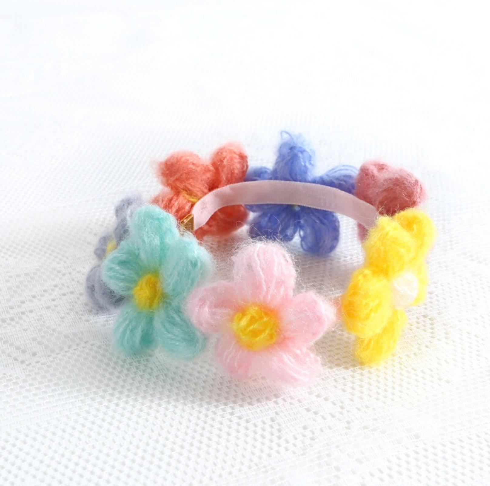 Knitting Colourful Flower Pet Collar