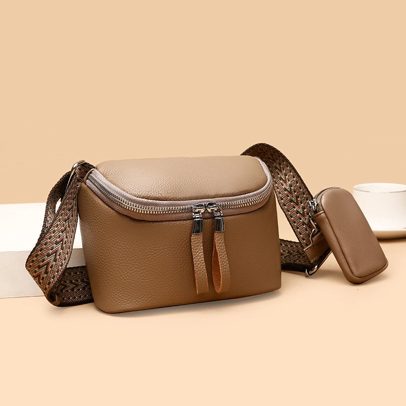 Women's Medium Leather Solid Color Streetwear Square Zipper Fanny Pack