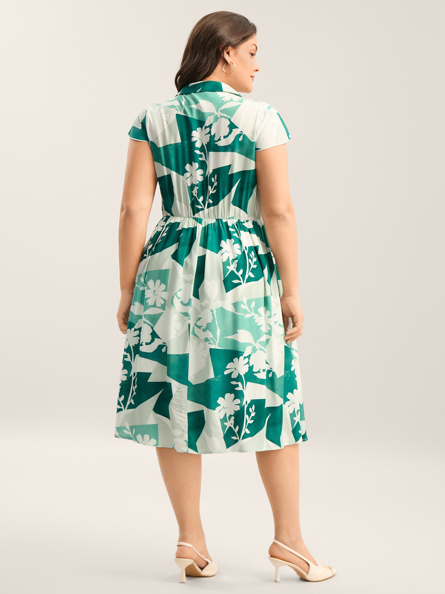 Serene Floral Print Pockets Midi Dress