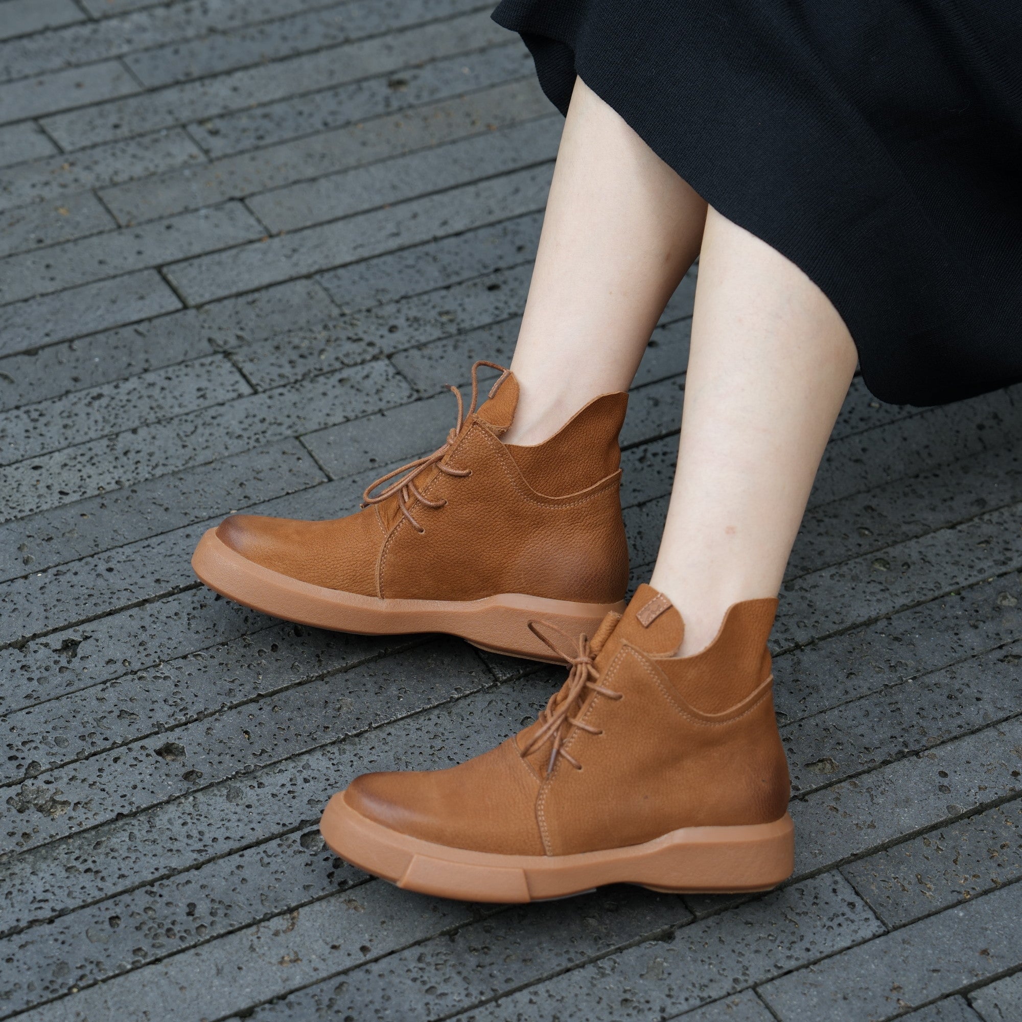 Round Toe Soft Leather Martin Boots For Women Lace Up Boots in Brown/Black/Coffee