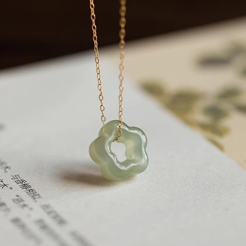 Elegant Flower 304 Stainless Steel Jade Plating