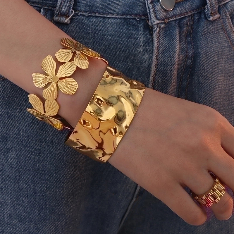 Vintage Style Punk Double Ring Waves Floral Titanium Steel 18K Gold Plated Bangle In Bulk