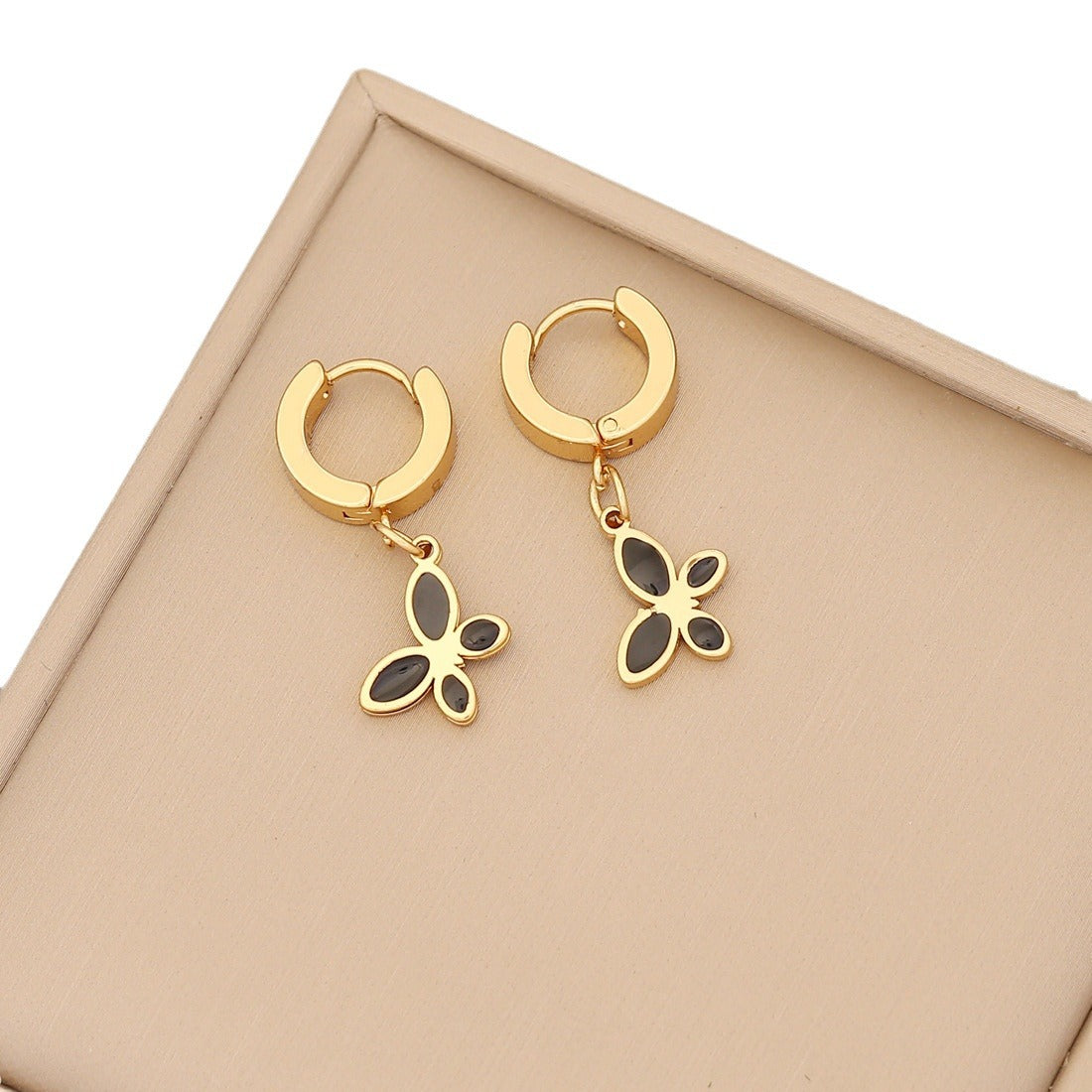Fashion Butterfly Chinese Zodiac Animal Stainless Steel Electroplating Necklaces
