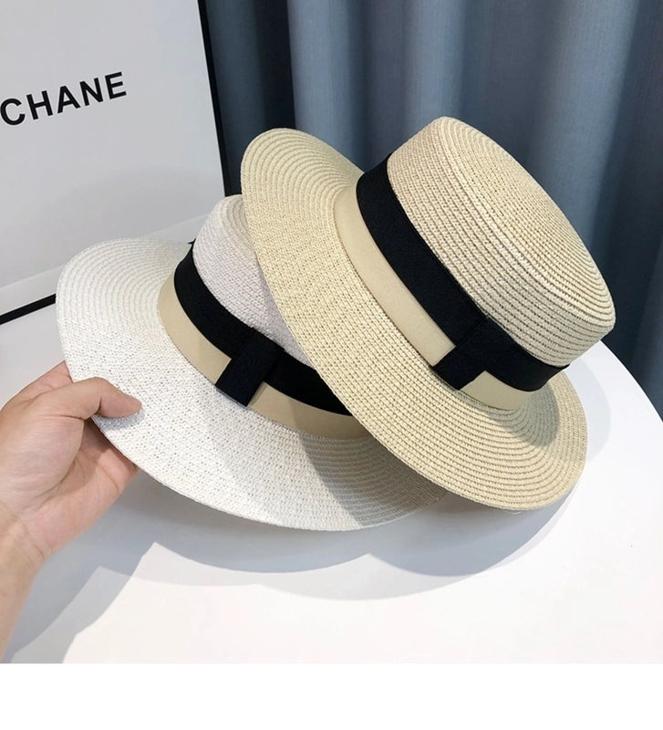 Women's Minimalist Classic Style Color Block Flat Eaves Straw Hat