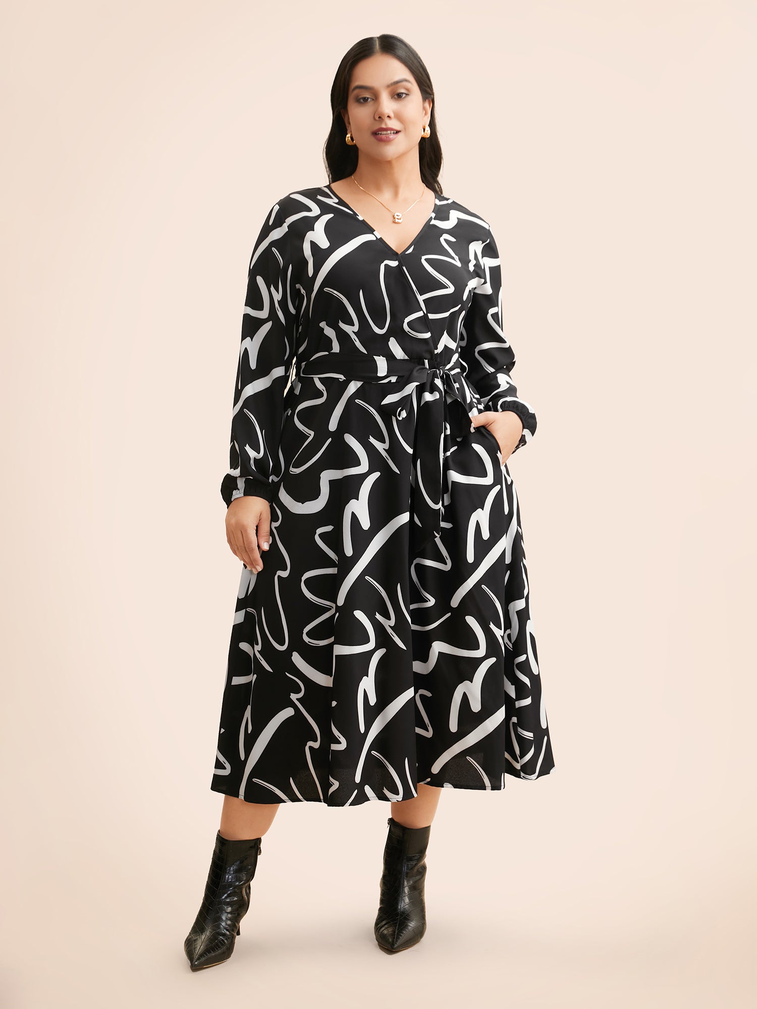 Geometric Overlap Collar Midi Dress