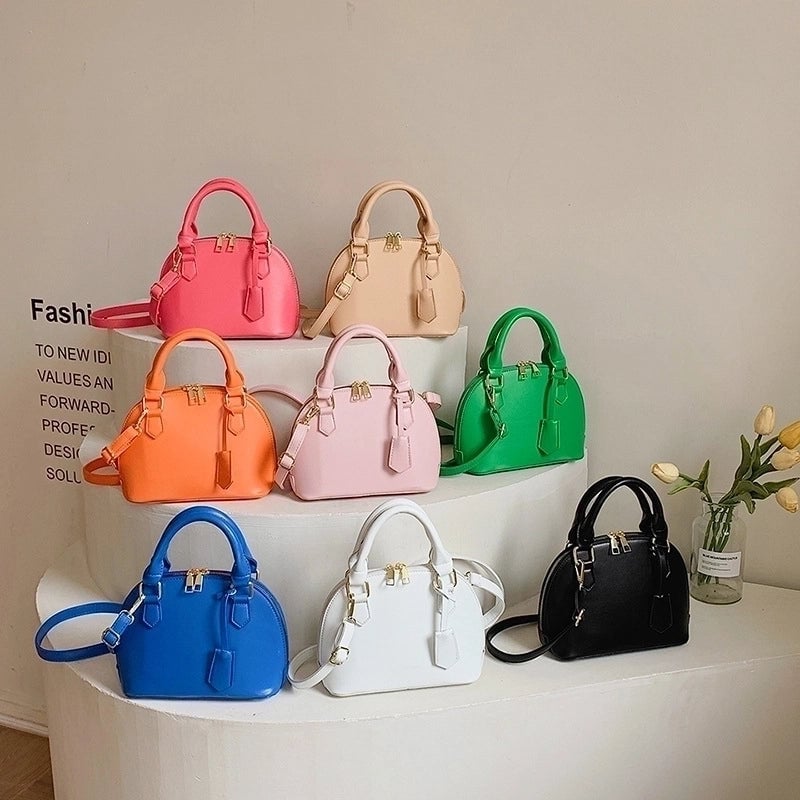 Women's All Seasons Pu Leather Solid Color Vintage Style Shell Zipper Dome Bag