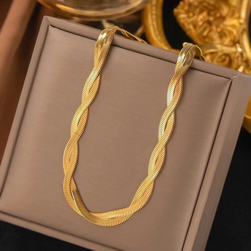 304 Stainless Steel 18K Gold Plated IG Style Modern Style Classic Style Solid Color Necklace