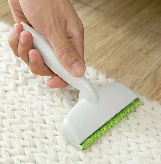 Manual Mini Double Head Sofa Bed Seat Gap Cleaning Brush. Cat Hair Cleaning Brush