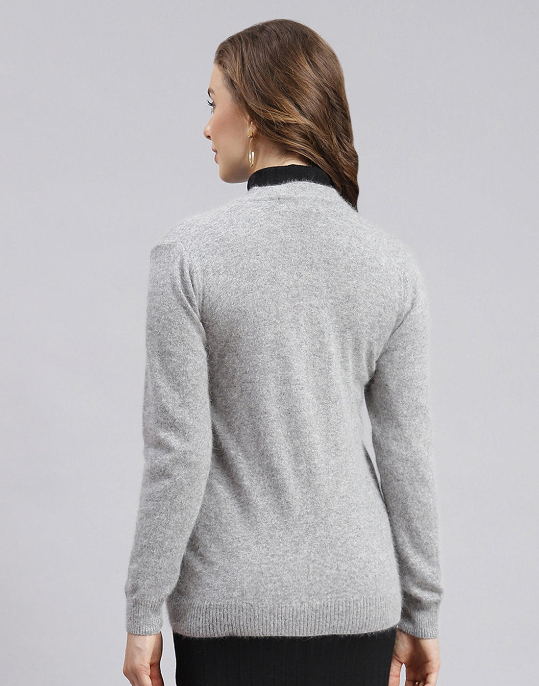 Women Grey Solid V Neck Full Sleeve Cardigan