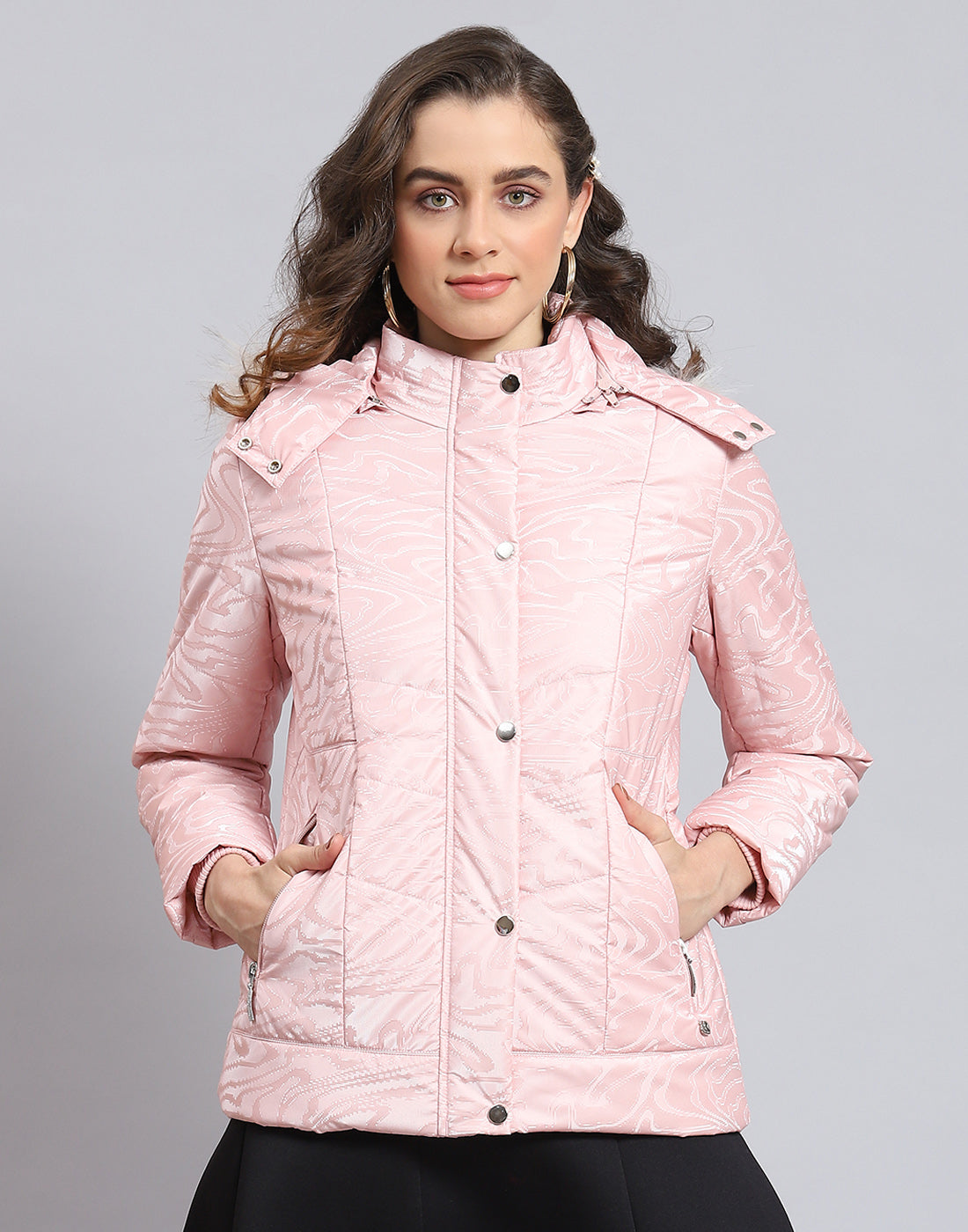 Women Pink Solid Hooded Full Sleeve Jacket