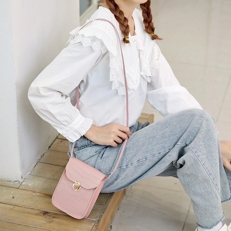 Women's Small Pu Leather Solid Color Streetwear Square Crossbody Bag