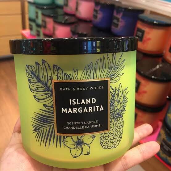 Bath & Body Works - 3 Wick Scented Candle - Island Margarita