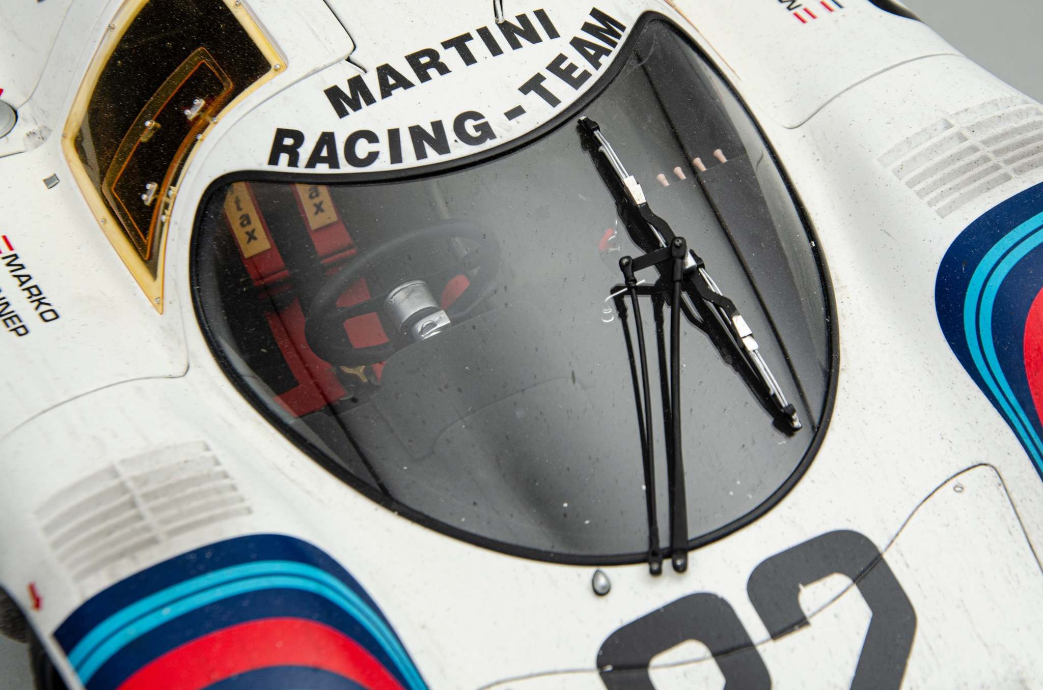 Porsche 917 KH - Ganador de Le Mans 1971 - Decoración Martini - Carrera desgastada