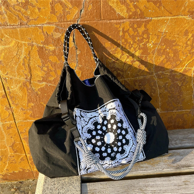 Women's Medium Polyester Animal Plant Streetwear Square Open Shopping Bags