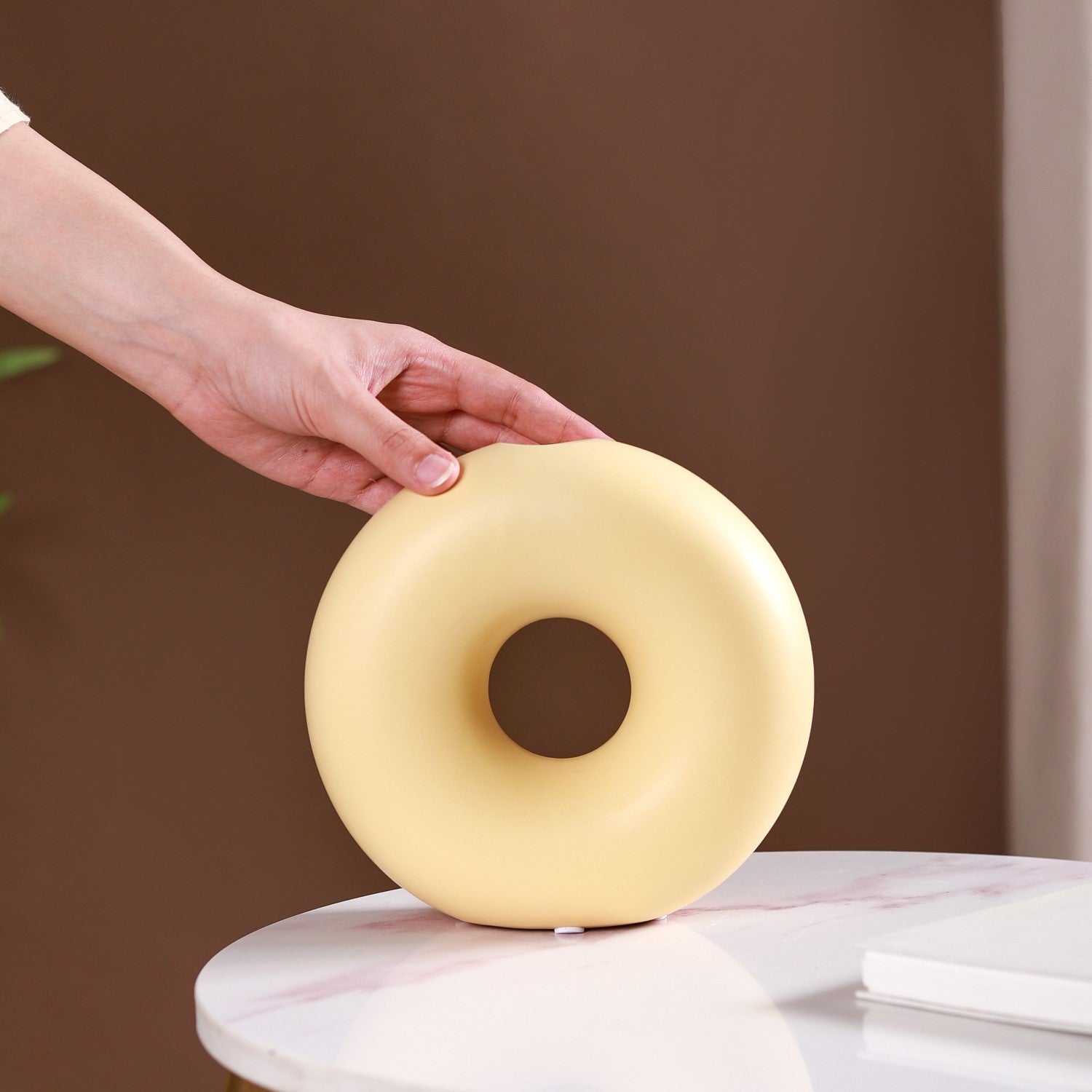 Donut Vase Pastel Yellow
