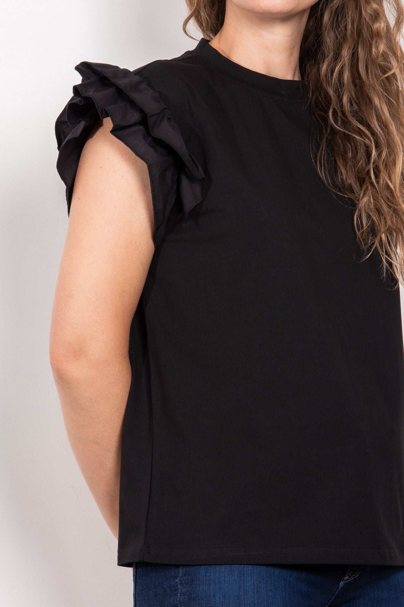 Alexandra Bjorn Ruffle T-shirt