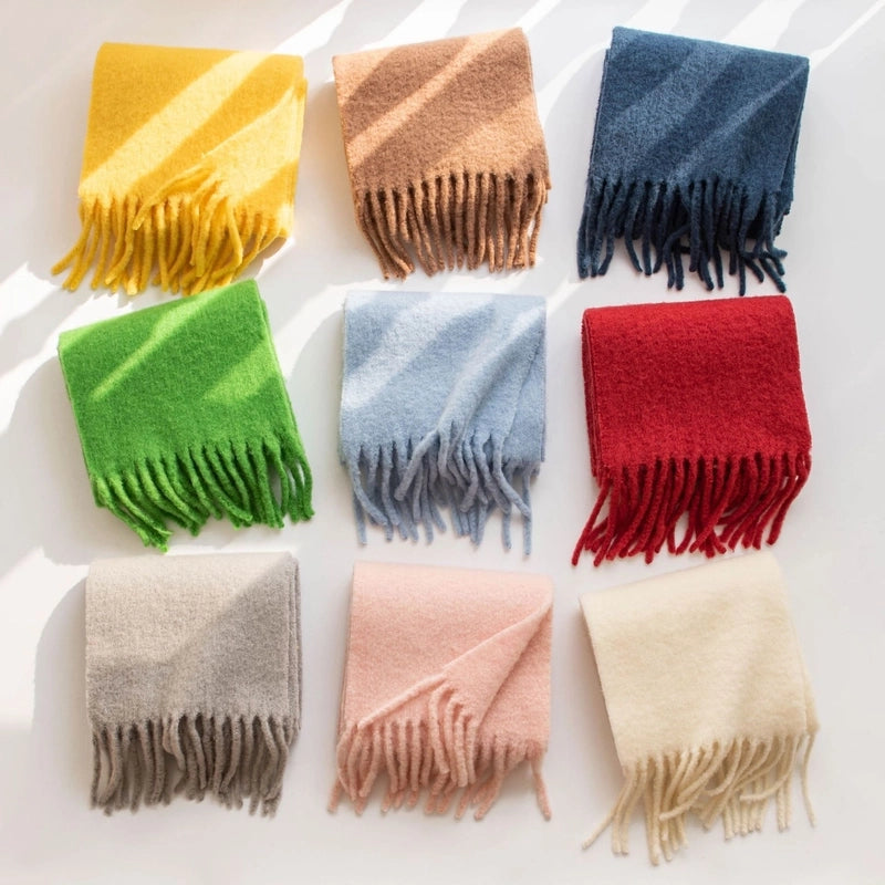 Women's Sweet Minimalist Solid Color Nylon Tassel Scarf