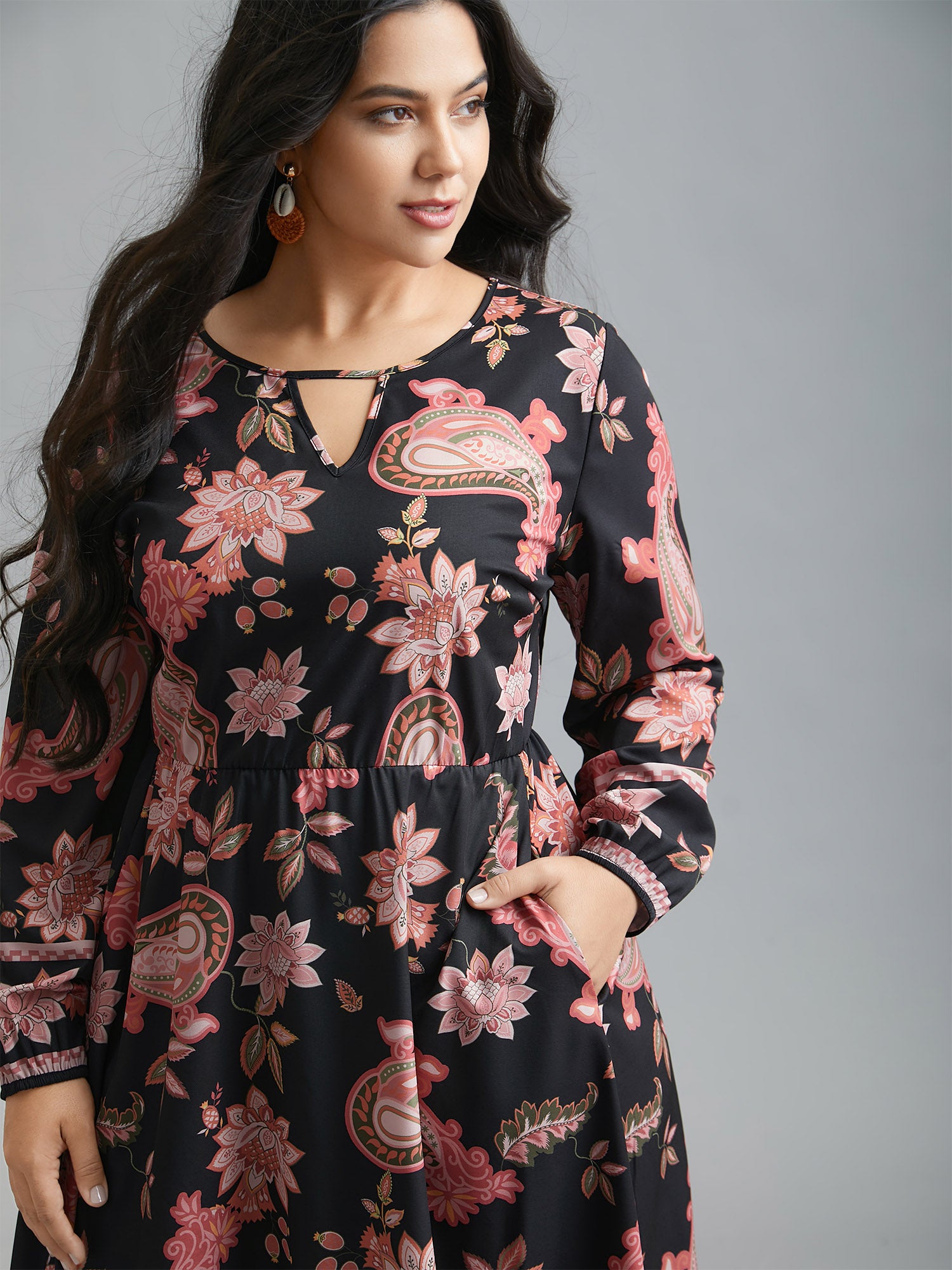 Floral Boho Print Neck Cut-Out Dress