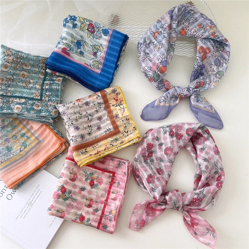 Women's Cartoon Style Cute Sweet Ditsy Floral Cotton And Linen Kerchief