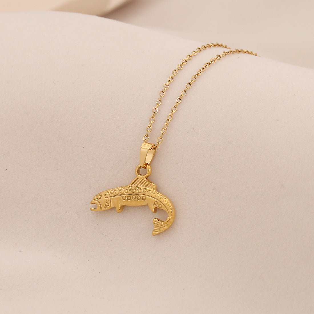 Personalized Fish Stainless Steel Pendant Niche Clavicle Chain N1515