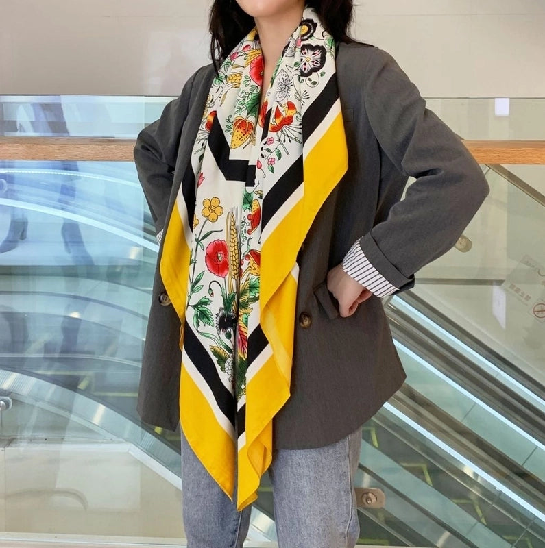 Women's Elegant Minimalist Plant Polyester Silk Scarf