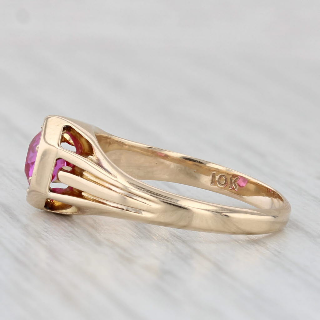 Vintage 0.68ct Lab Created Ruby Solitaire Ring 10k Yellow Gold Size 5.25