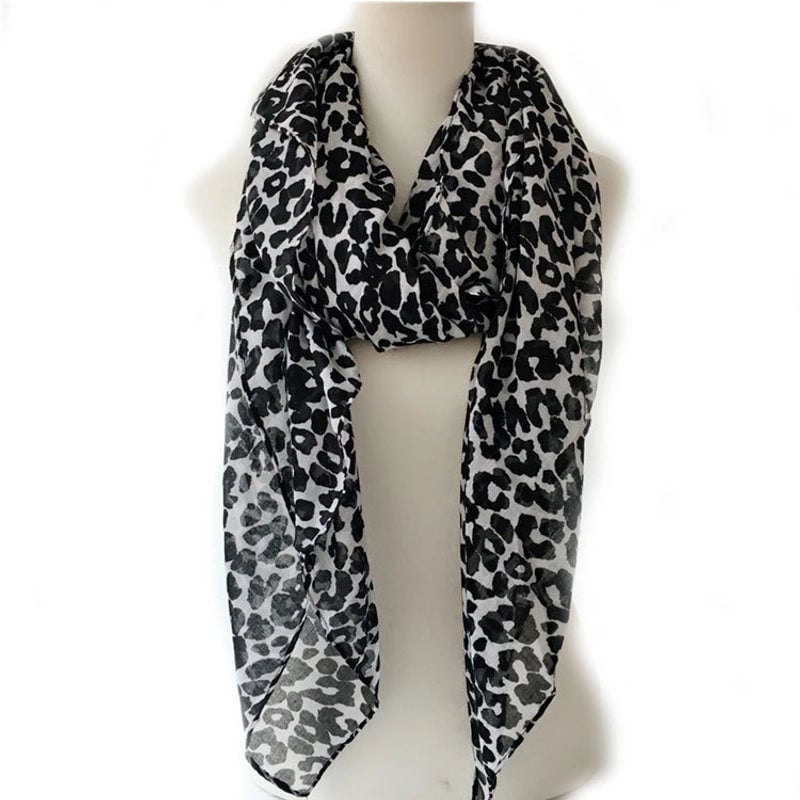 Unisex Retro Ethnic Style Leopard Voile Scarf
