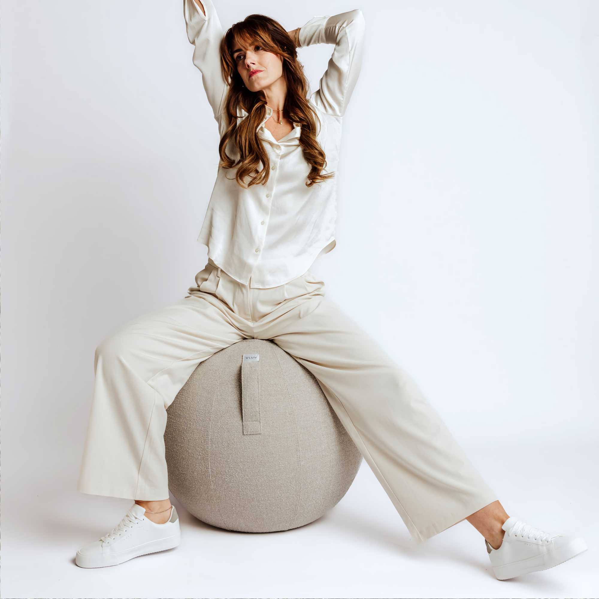 Bol Vair active sitting & yoga ball. Linen