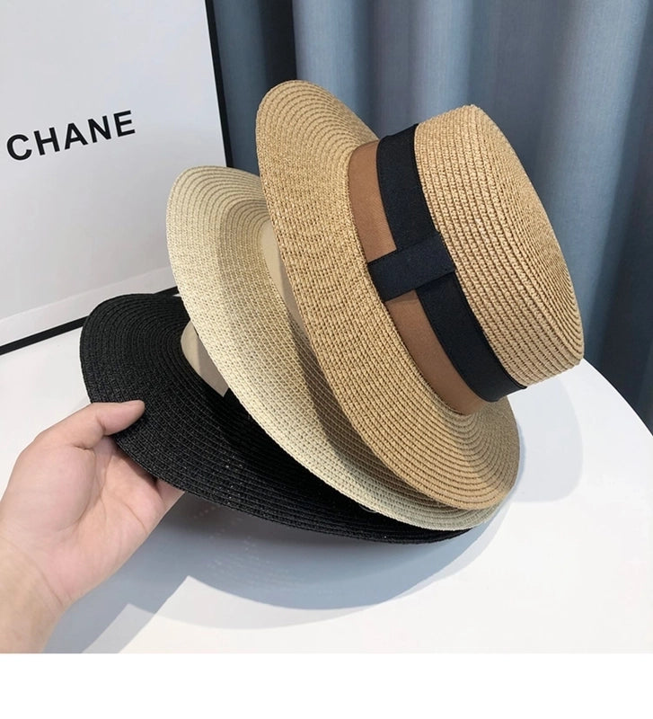 Women's Minimalist Classic Style Color Block Flat Eaves Straw Hat