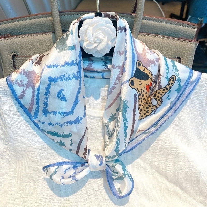 Women's Minimalist Classic Style Color Block Silk Printing Silk Scarf