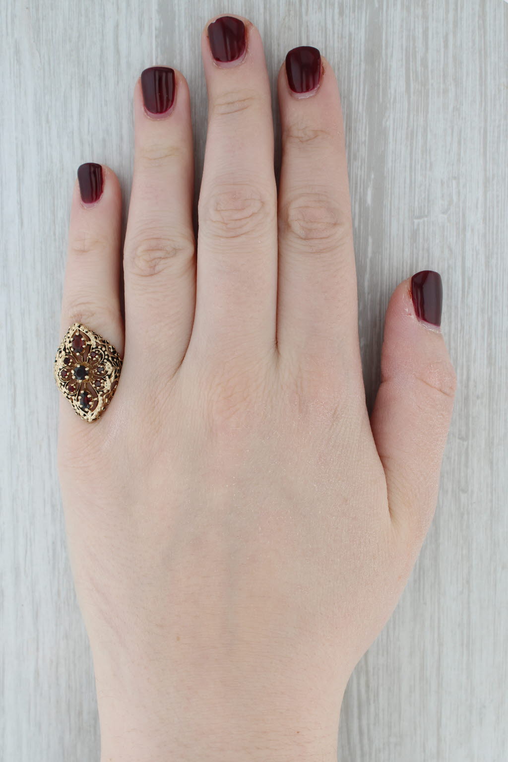 Ornate 1.47ctw Garnet Cocktail Ring 14k Yellow Gold Size 6.25