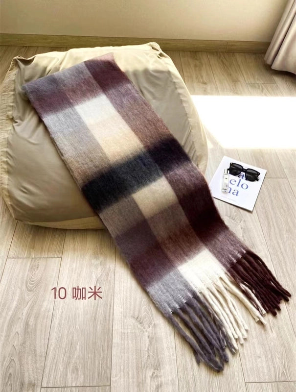 New Plaid Autumn And Winter White Scarf Women's  Atmosphere Warm Soft Tassel Shawl Scarf