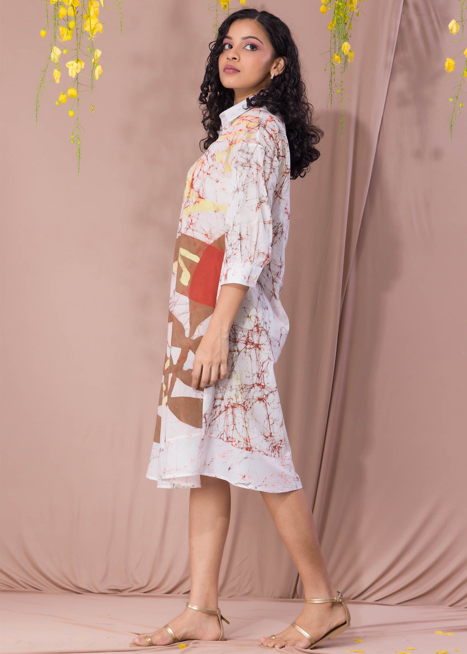 Autumn Leaves Detailed Batik Dress With Collar