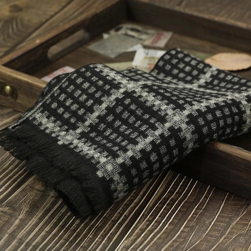 Men's Scarf Autumn And Winter Cashmere Fashion Casual Warm Scarf Plaid Black And White Distinctive Pattern Blue Fashion