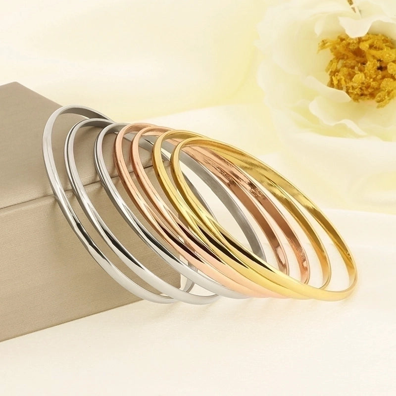 Minimalist Solid Color 304 Stainless Steel 18K Gold Plated Bangle In Bulk