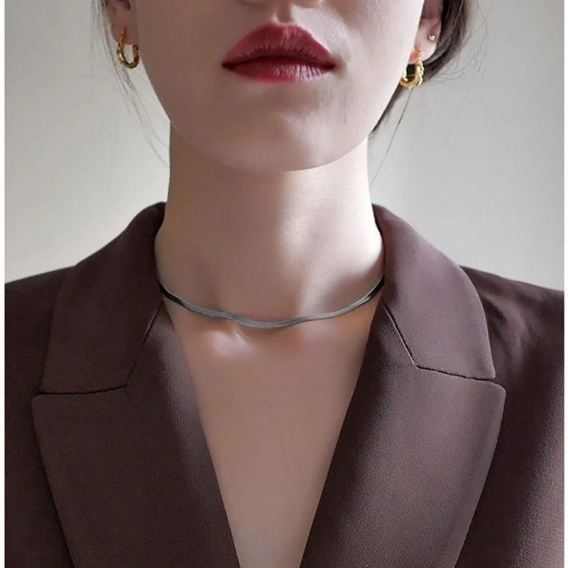 Minimalist Geometric Solid Color Titanium Steel Plating Necklace