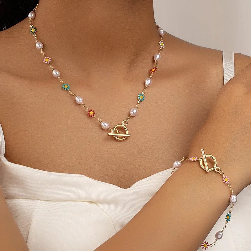 Dainty Spring Floral Pearls Bracelet and Necklace Set