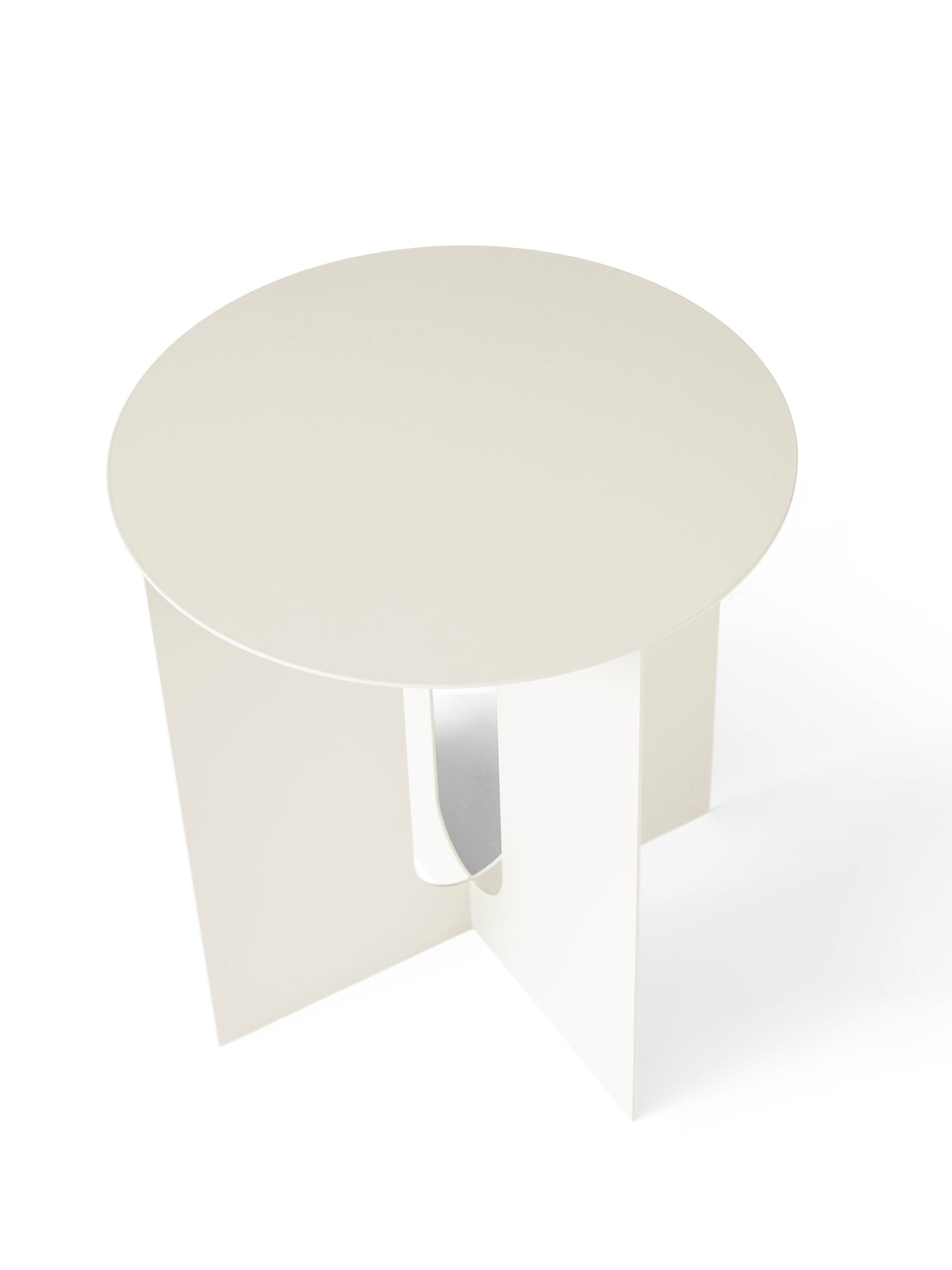 Side Table. 16.5in