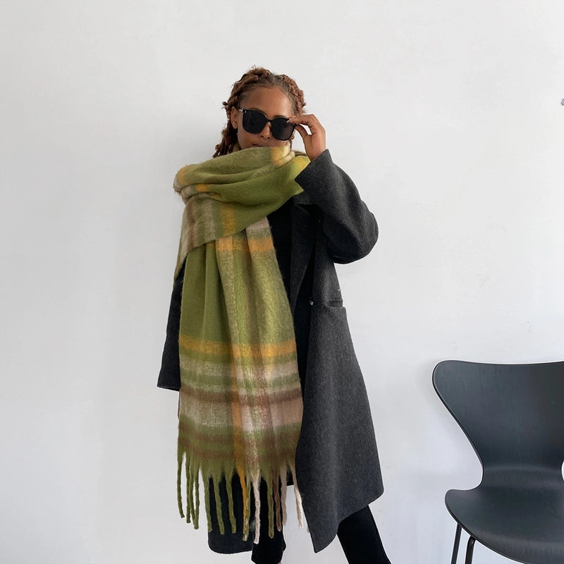Unisex Casual Lattice Imitation Cashmere Tassel Scarf