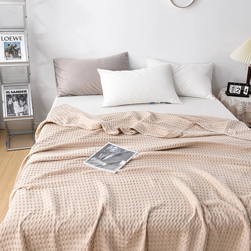 Adult Waffle Pure Cotton Towel Quilt Cotton Gauze Cover Blanket Lunch Break Towel Blanket Summer Cool Quilt Gauze Quilt Towel Quilt