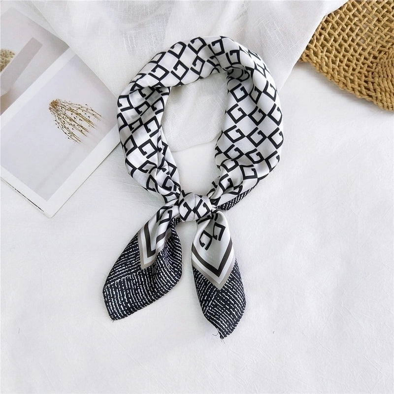 New Wild Spring Scarf To Protect The Cervical Spine  Thin Sunscreen Small Square Silk Scarf For Women
