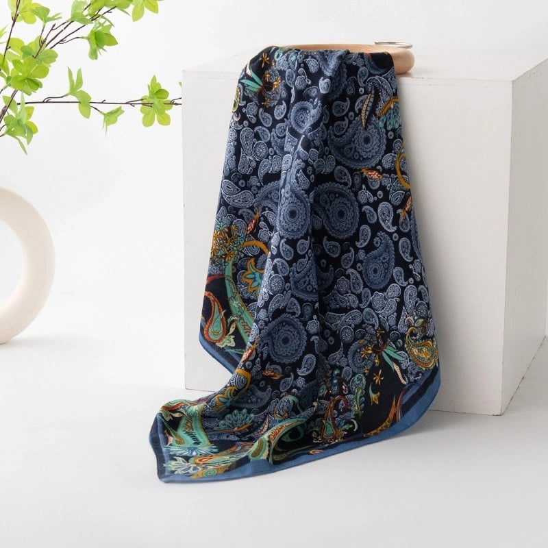 Women's Retro Plaid Flower Satin Silk Scarf