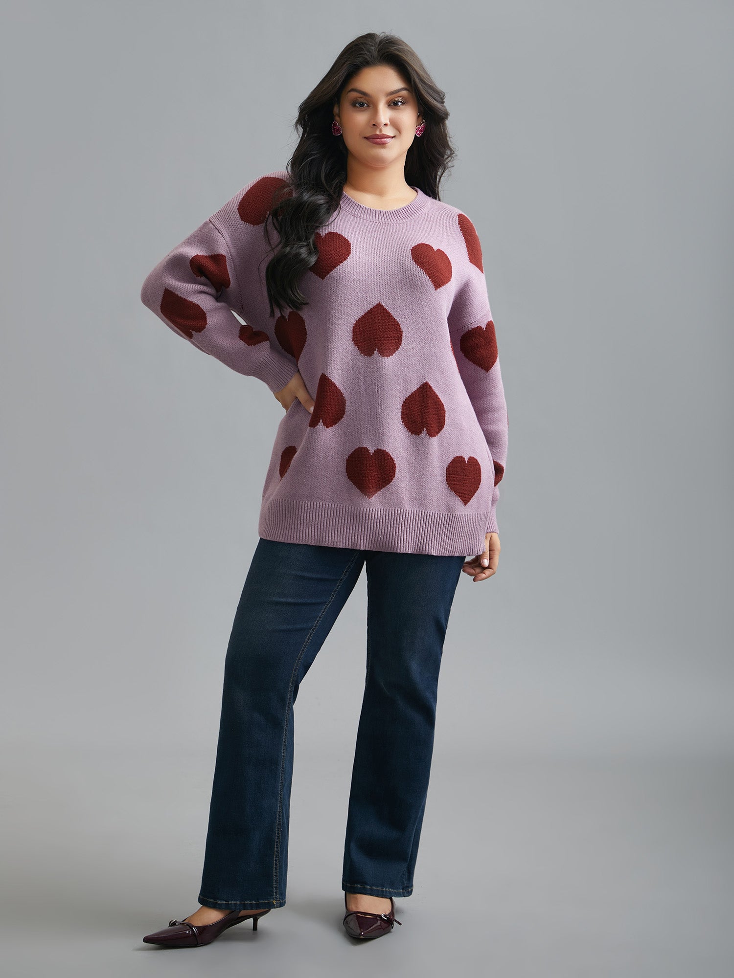 Round Neck Contrast Heart Jacquard Pullover