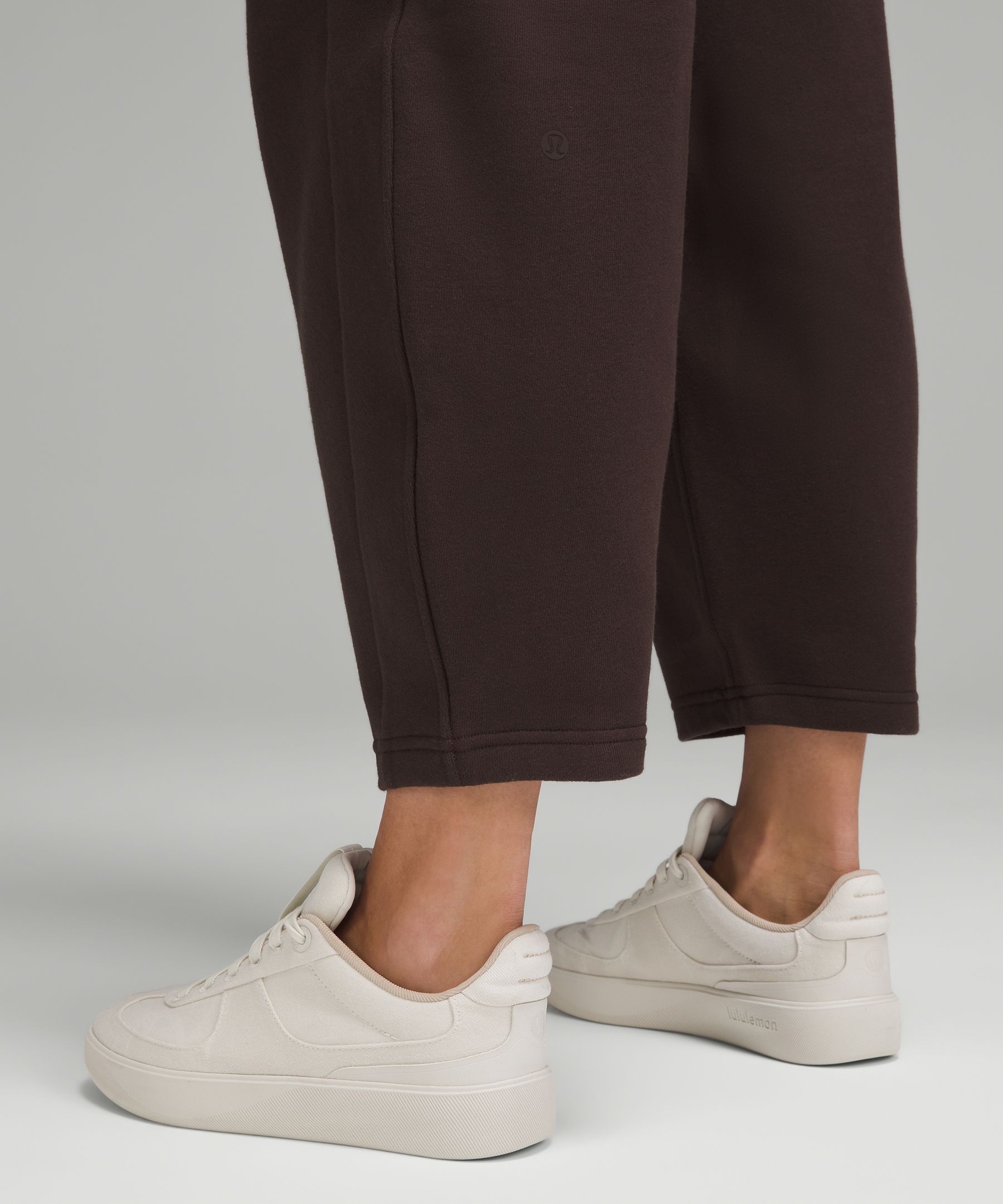 Scuba Mid-Rise Barrel-Leg Pant 7/8 Length