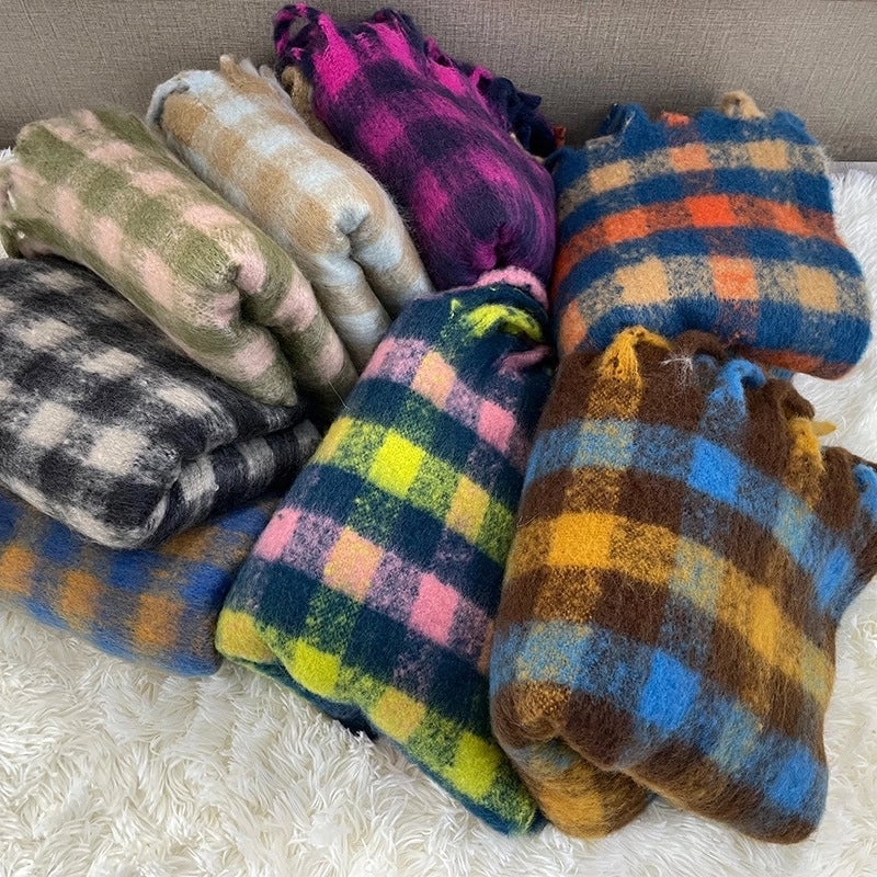 Versatile Student Shawl Warm Scarf Simple Versatile Men's And Women's Autumn And Winter High-end Sense Plaid Scarf